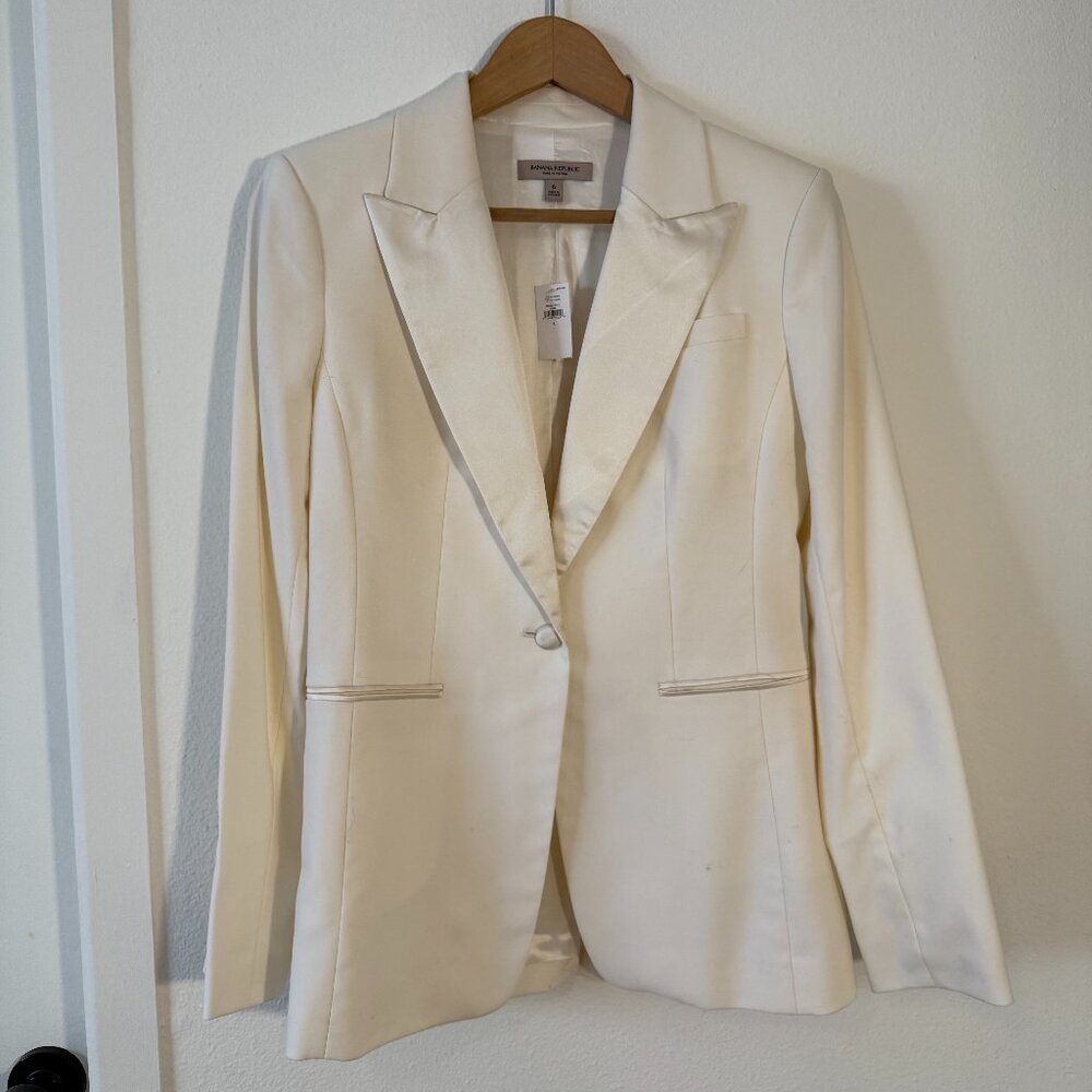 Banana Republic - Savoy Tuxedo Blazer, White - NWT